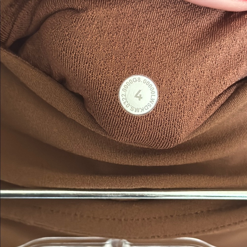 Lululemon Groove Super High Rise Flared Pant *Nulu Roasted Brown Sz4 - Picture 7 of 7
